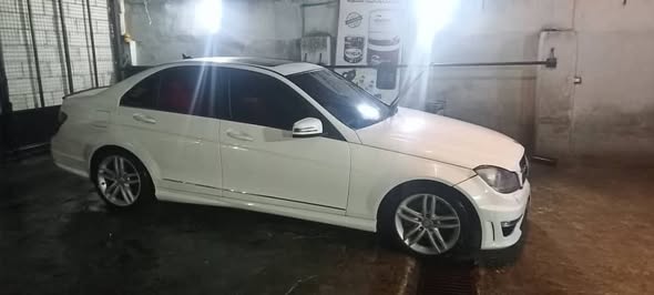 مرسيدس S250 2013 - صورة 3