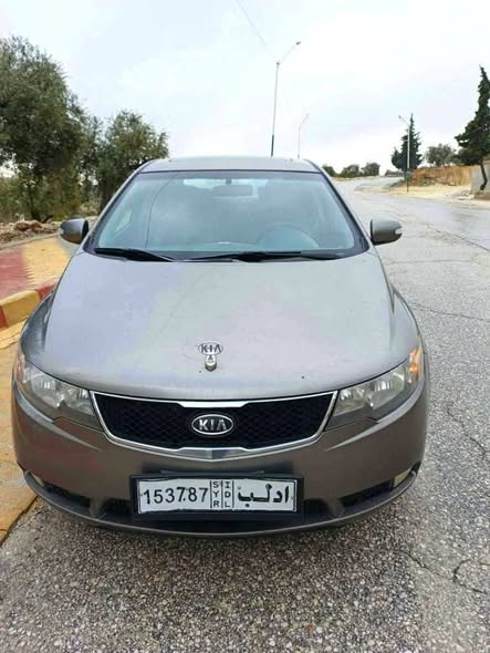 كيا فورتي 2010 - صورة 1