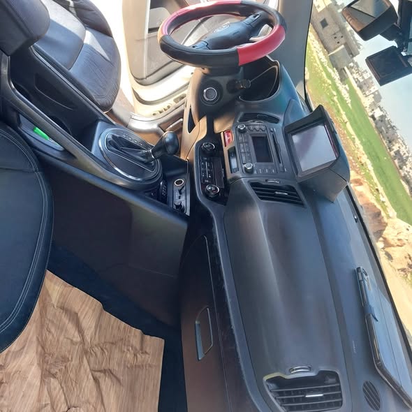 كيا سبورتاج 2011 - صورة 3