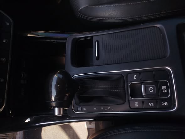 كيا سورينتو 2015 - صورة 3