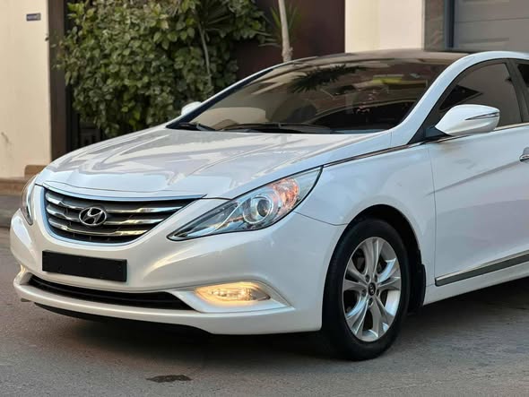 هيونداي سوناتا 2012 - صورة 4