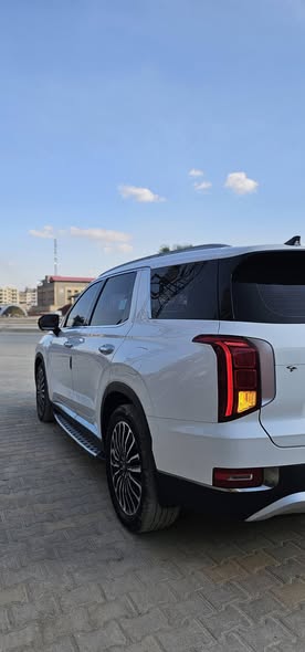 Hyundai باليسيد 2019 - صورة 3