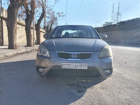 كيا ريو 2011 - صورة 1