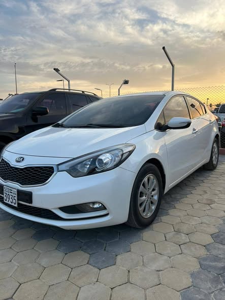 كيا فورتي K3 2015 - صورة 3