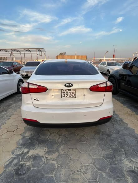 كيا فورتي K3 2015 - صورة 4