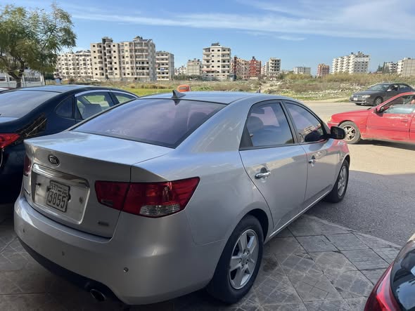 كيا فورتي 2013 - صورة 3