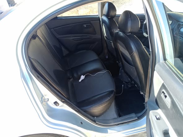 كيا ريو 2008 - صورة 2