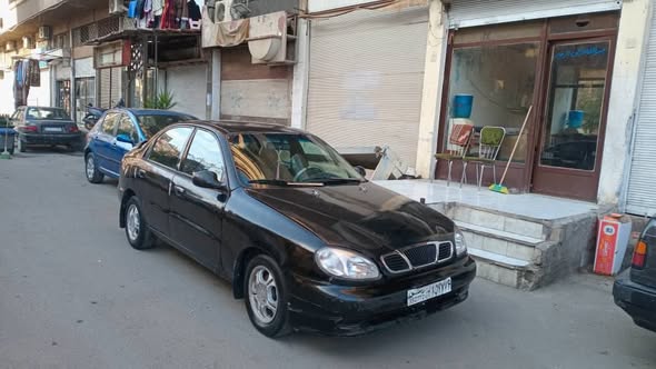 دايو لانوس 2003 - صورة 1