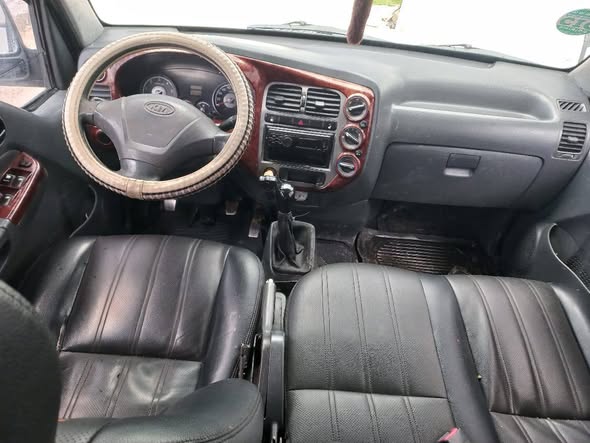 كيا بانكو 2006 - صورة 2