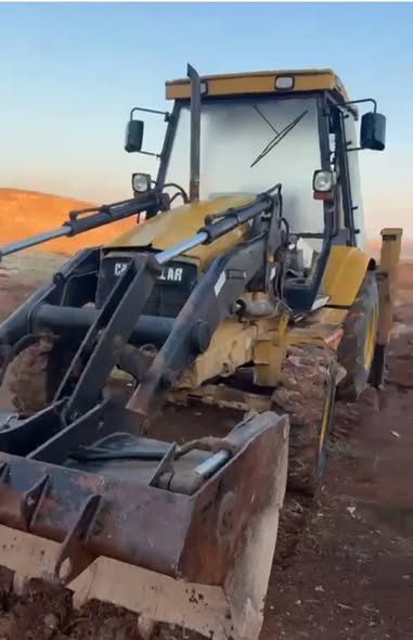 كاتر بلر تركس 2001 - صورة 1