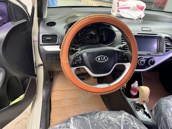 كيا مورنك 2012 - صورة 5