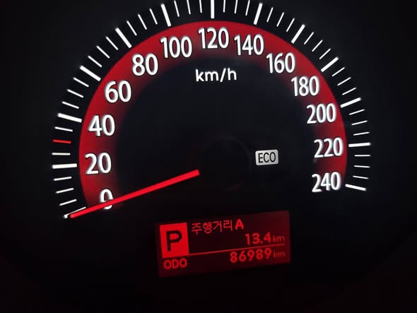 كيا اوبتما 2009 - صورة 4