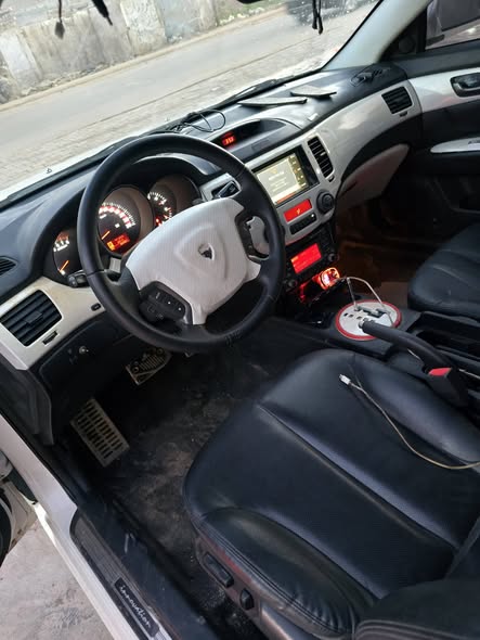 كيا اوبتما 2009 - صورة 5