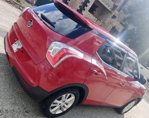 سانغ يونغ تيفولي 2016 - صورة 4