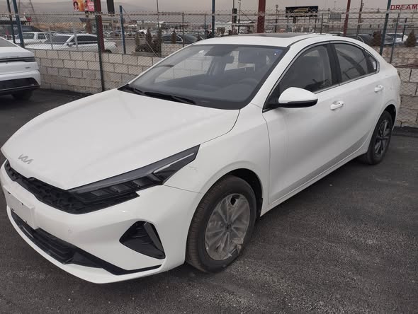 كيا K3 2025 - صورة 2