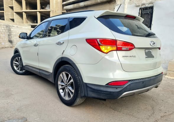 هيونداي سنتافيه 2016 - صورة 2
