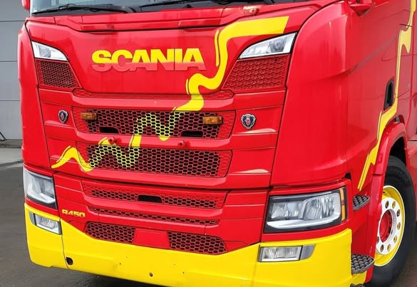 سكانيا ار 450 2016 - صورة 4