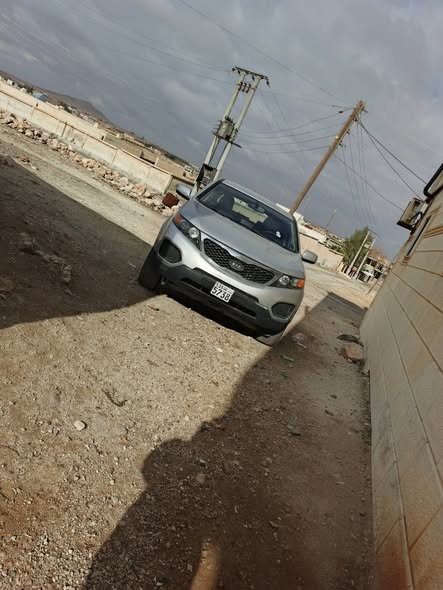 كيا سورنتو 2010 - صورة 2