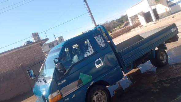 هنداي H-100 1998 - صورة 3