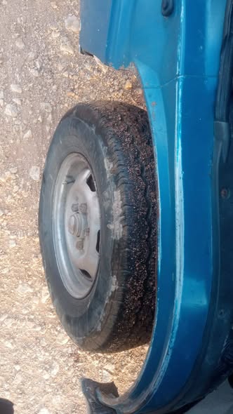 هنداي H-100 1998 - صورة 4