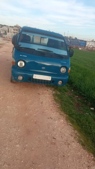 هنداي H-100 1998 - صورة 5