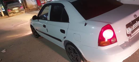 Hyundai Accent 2006 - صورة 2