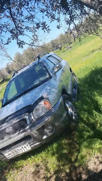 هيونداي سنتافي 2005 - صورة 4