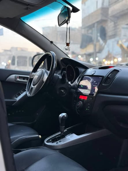 كيا سيراتو 2009 - صورة 2