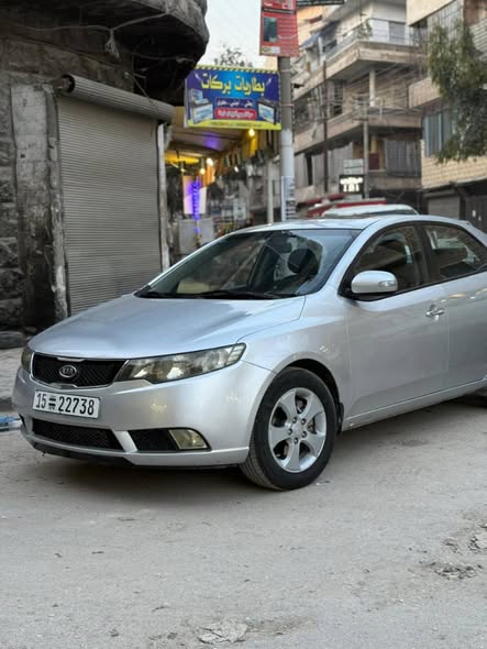 كيا سيراتو 2009 - صورة 3