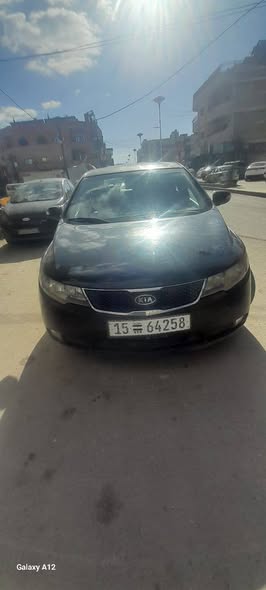 كيا فورتي 2010 - صورة 3