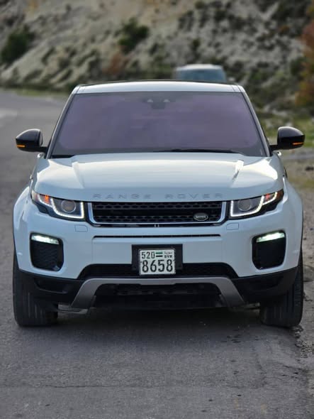 رنج روفر إيفوك 2018 - صورة 4