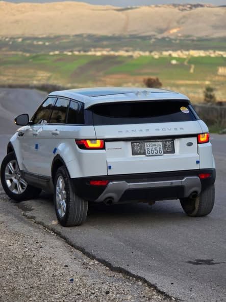 رنج روفر إيفوك 2018 - صورة 5