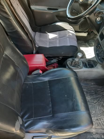 داسيا سولنزا 2003 - صورة 5