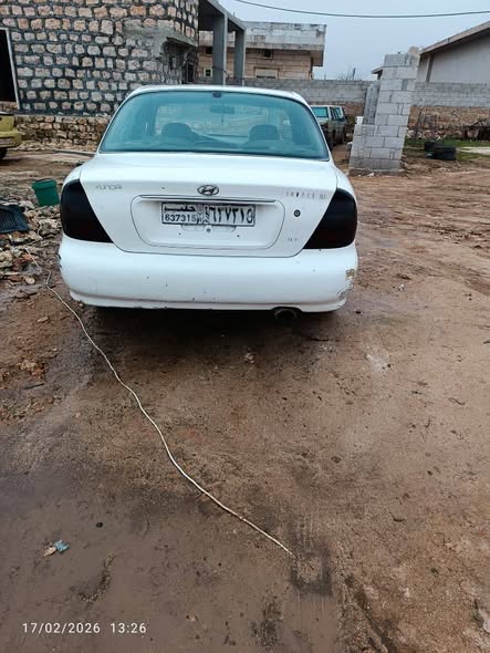 هيونداي سوناتا 1998 - صورة 5