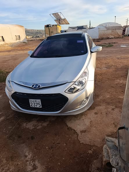 هيونداي سوناتا 2012 - صورة 2