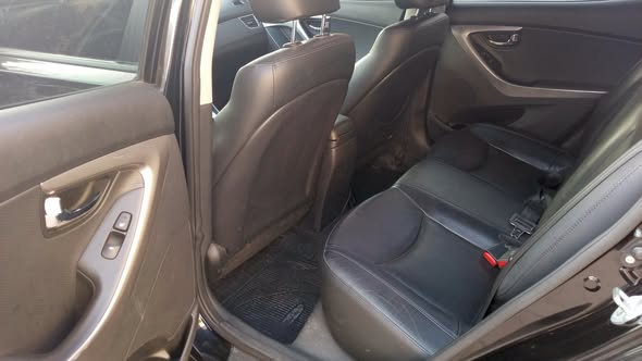 هيونداي أفانتي 2012 - صورة 3