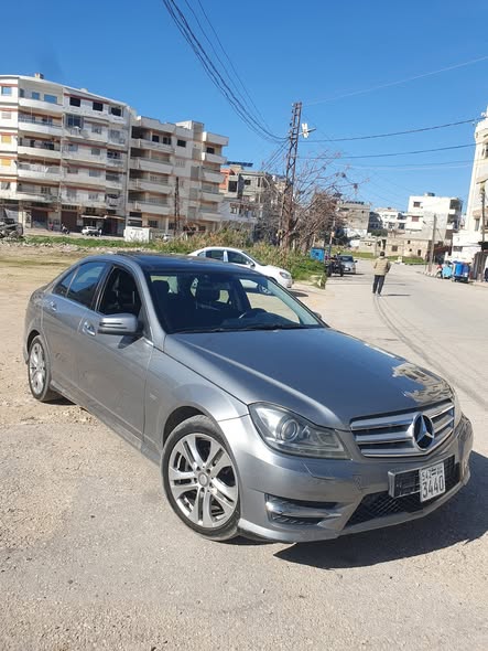مرسيدس C220 2012 - صورة 1