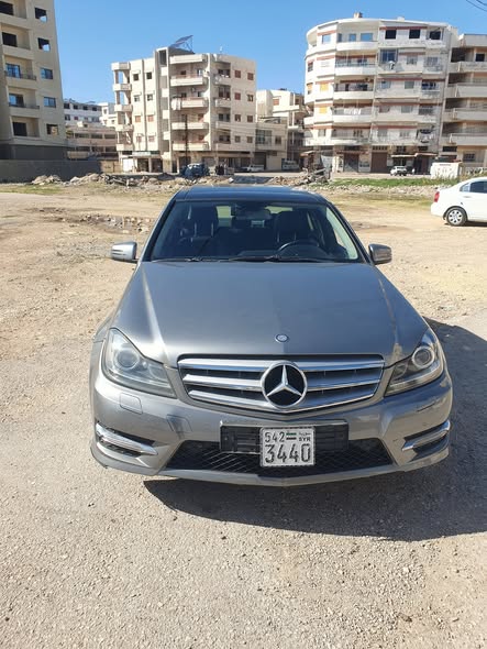 مرسيدس C220 2012 - صورة 2