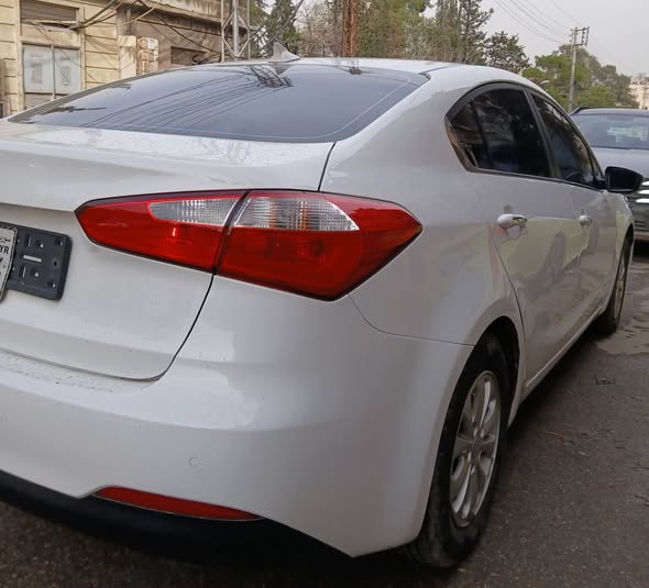 كيا سيراتو K3 2013 - صورة 4