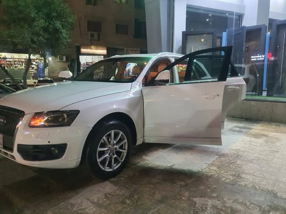 Audi Q5 2012 - صورة 2