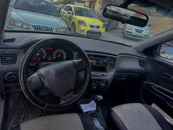 كيا ريو 2011 - صورة 3