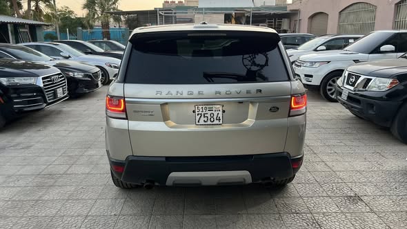 رنج روفر سبورت HSE 2014 - صورة 4