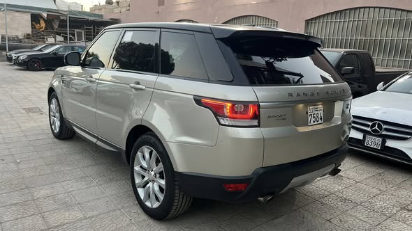 رنج روفر سبورت HSE 2014 - صورة 5