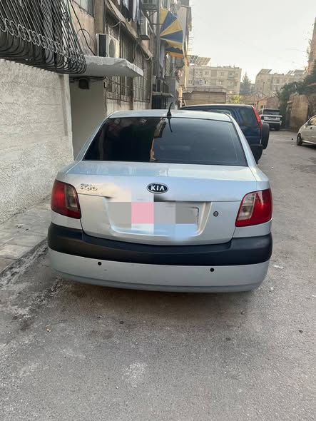 كيا ريو 2008 - صورة 1
