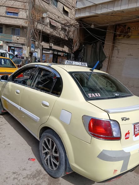 كيا ريو 2011 - صورة 3