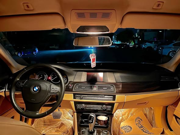 بي إم دبليو 520i 2013 - صورة 3