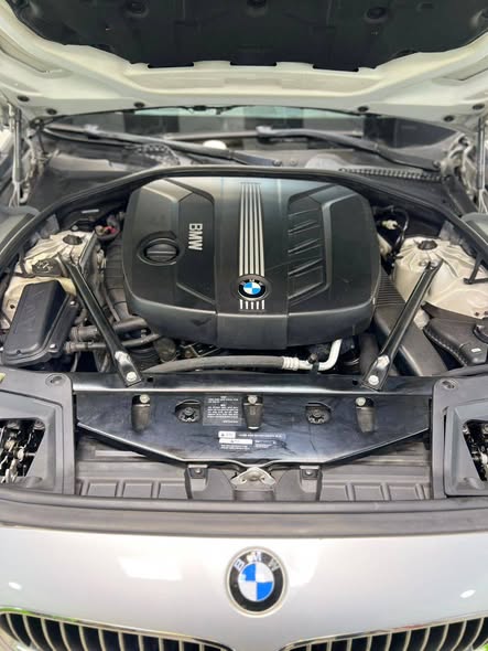 BMW 520d 2013 - صورة 1