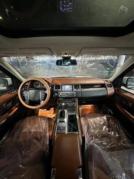 رنج روفر سبورت 2013 - صورة 4