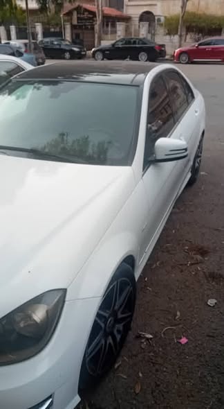 مرسيدس c200 2013 - صورة 3