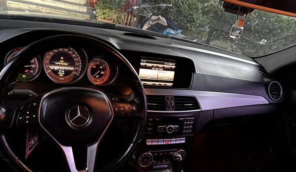 مرسيدس C220 2013 - صورة 1